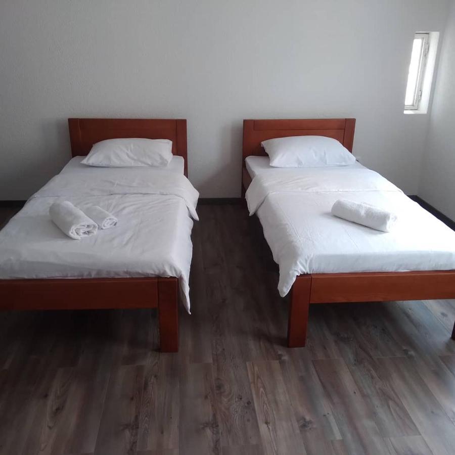 Guest House Erdan Plav Ngoại thất bức ảnh